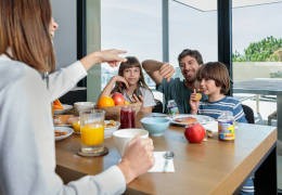 Vitaminas esenciales para el desarrollo de tus niños